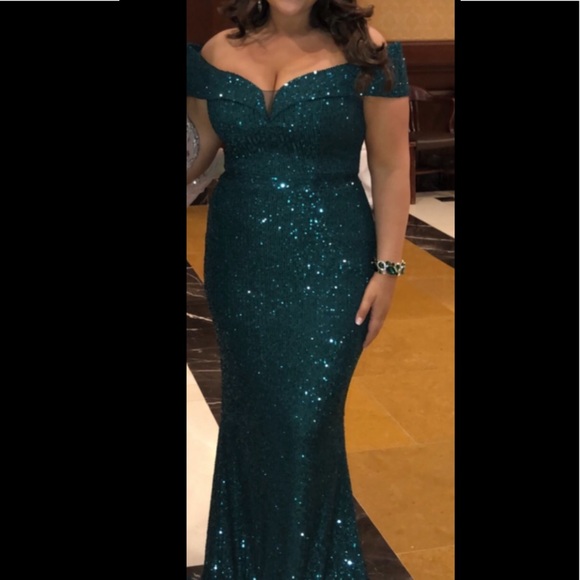 Dresses & Skirts - Evening Gown dress